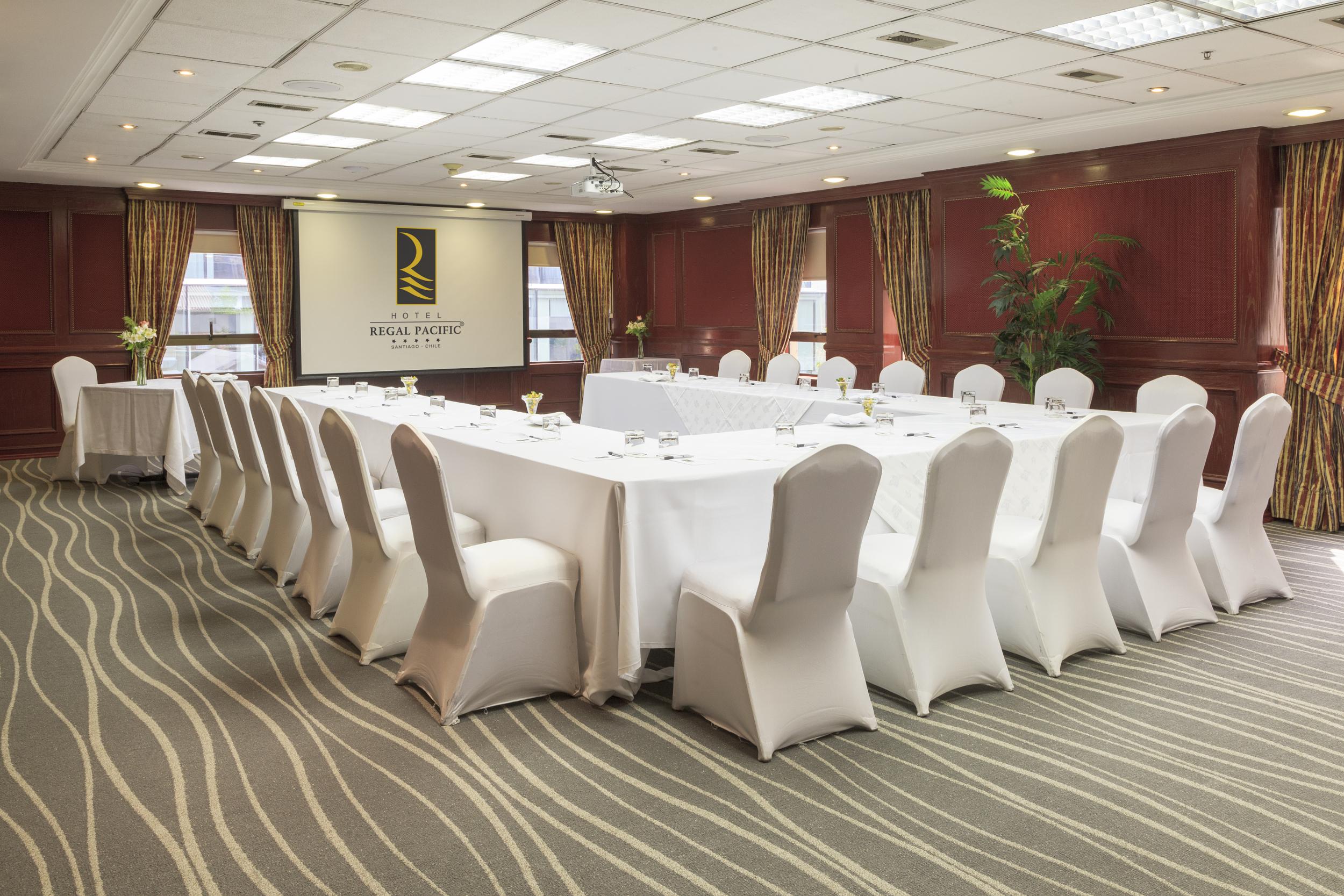 Hotel Regal Pacific Santiago Exterior photo Meeting room
